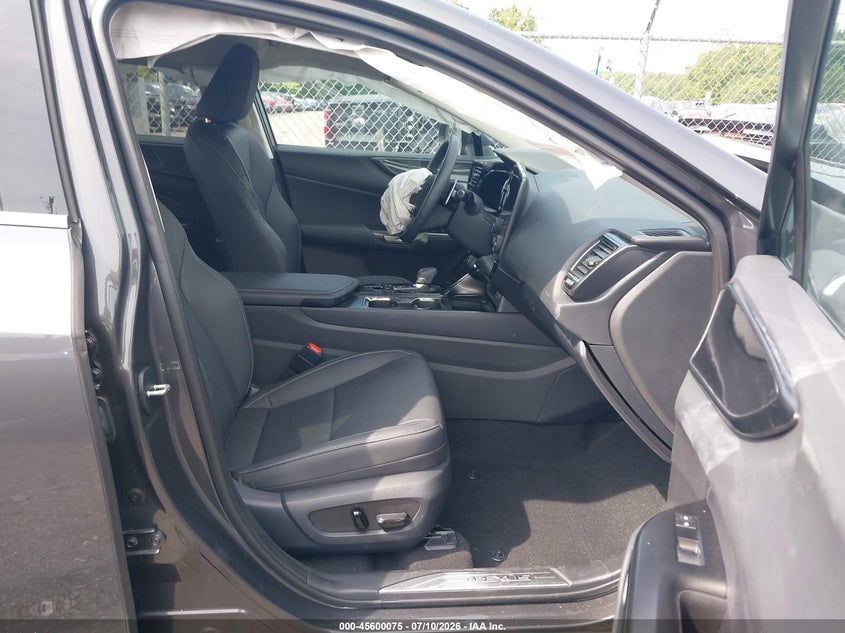 2025 LEXUS NX 350 auction photo 5