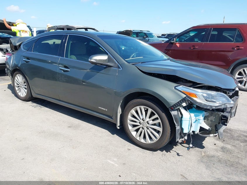 2013 TOYOTA AVALON HYBRID LIMITED