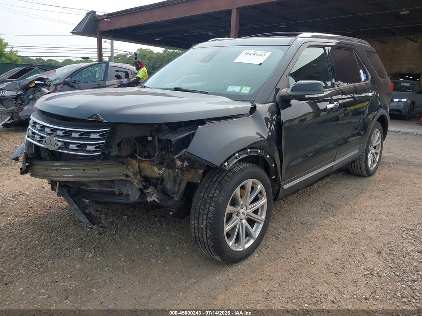 2017 FORD EXPLORER auction photo 2