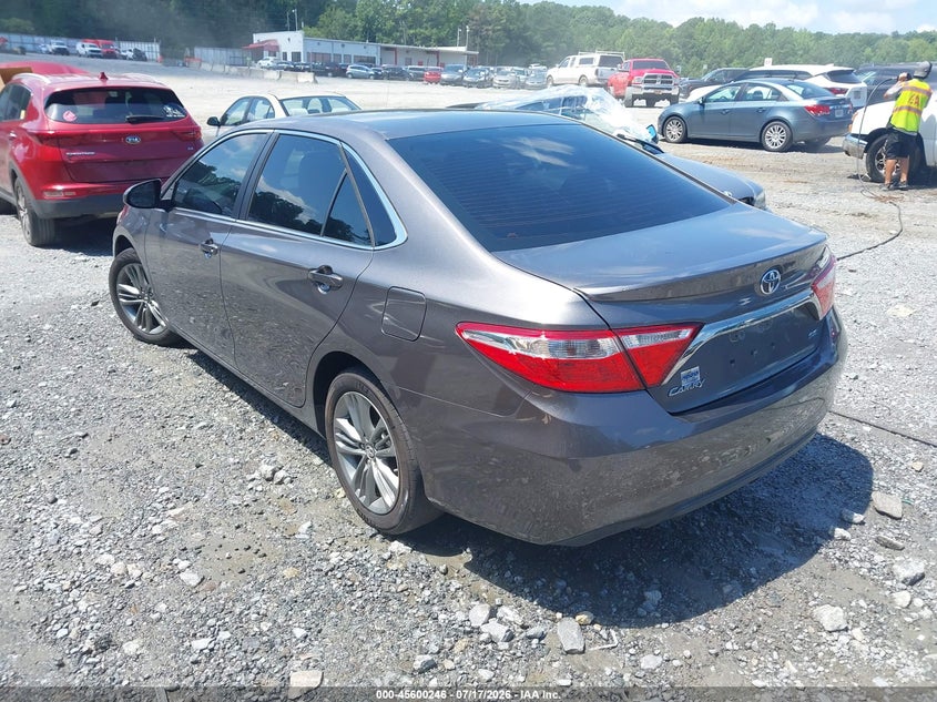 2017 TOYOTA CAMRY auction photo 3