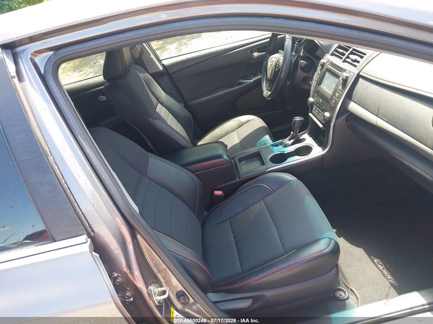 2017 TOYOTA CAMRY auction photo 5