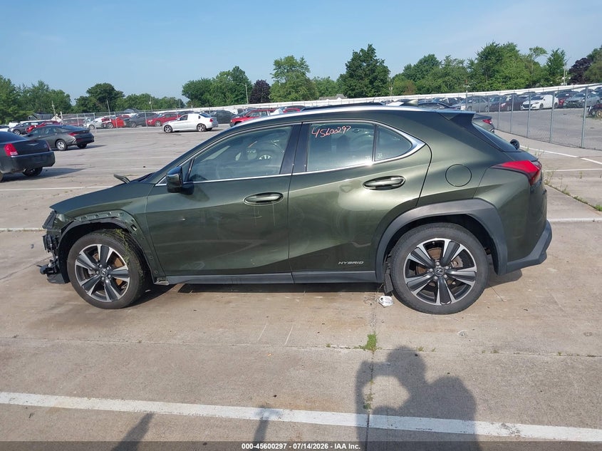 LEXUS UX 250H - zdjęcie 15