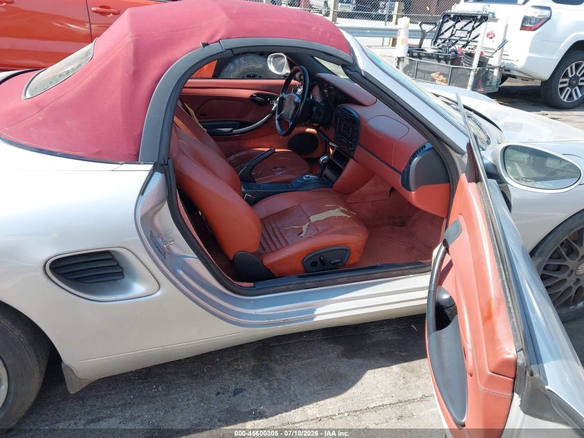 1999 PORSCHE BOXSTER auction photo 5