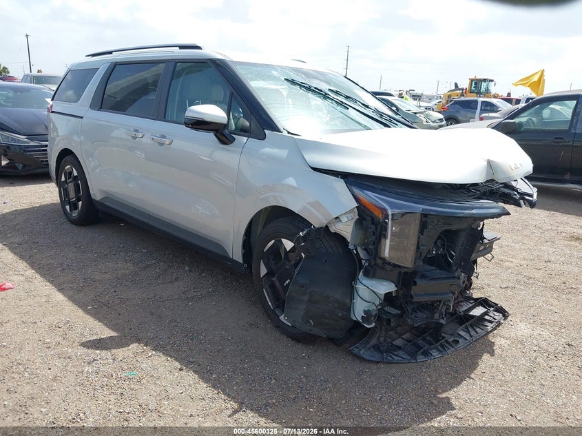 2026 KIA CARNIVAL MPV auction photo 1