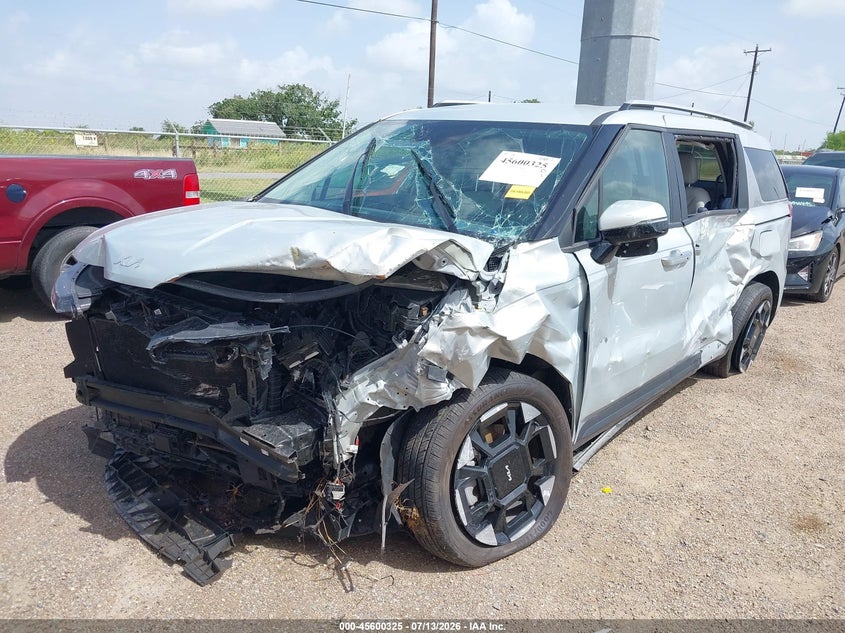 2026 KIA CARNIVAL MPV auction photo 6