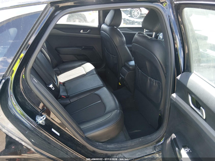 2021 KIA K5 auction photo 8