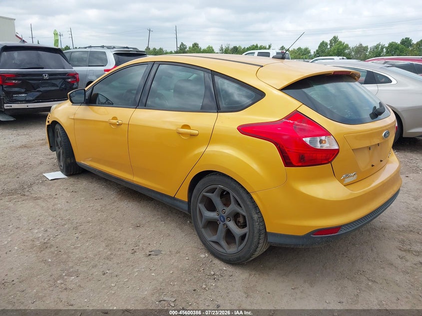Vin: 1fahp3k25cl400241, lot: 46098810, ford focus se 20123