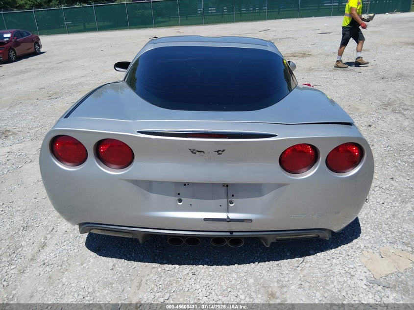 2005 Chevrolet Corvette VIN: 1G1YY22UX55126943 Lot: 45600431