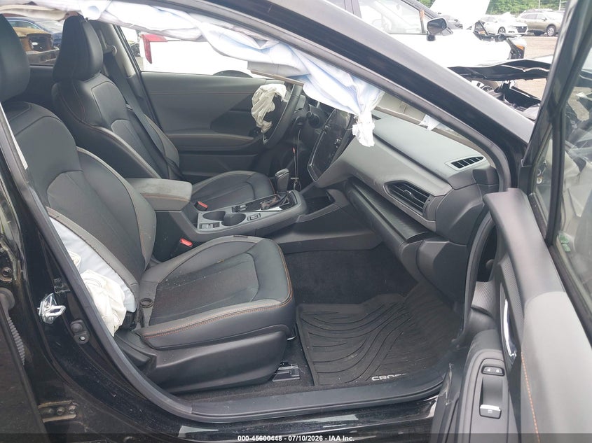 2024 SUBARU CROSSTREK auction photo 5