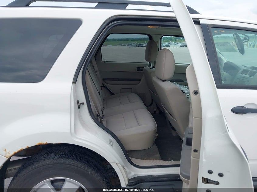 2012 FORD ESCAPE auction photo 8