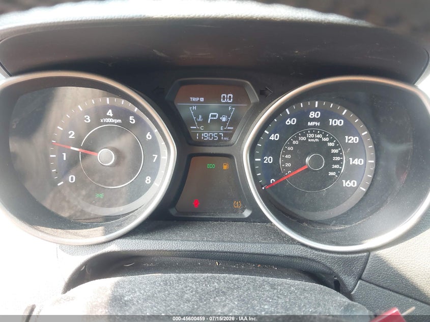 2015 HYUNDAI ELANTRA auction photo 7