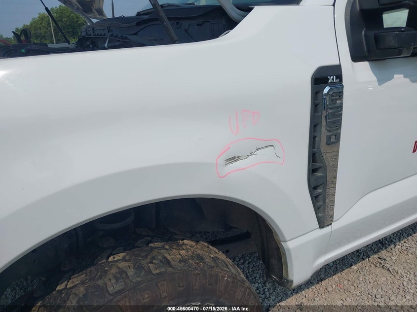 2024 FORD F250 TRUCK 6.8L V-8 VVT, 405HP