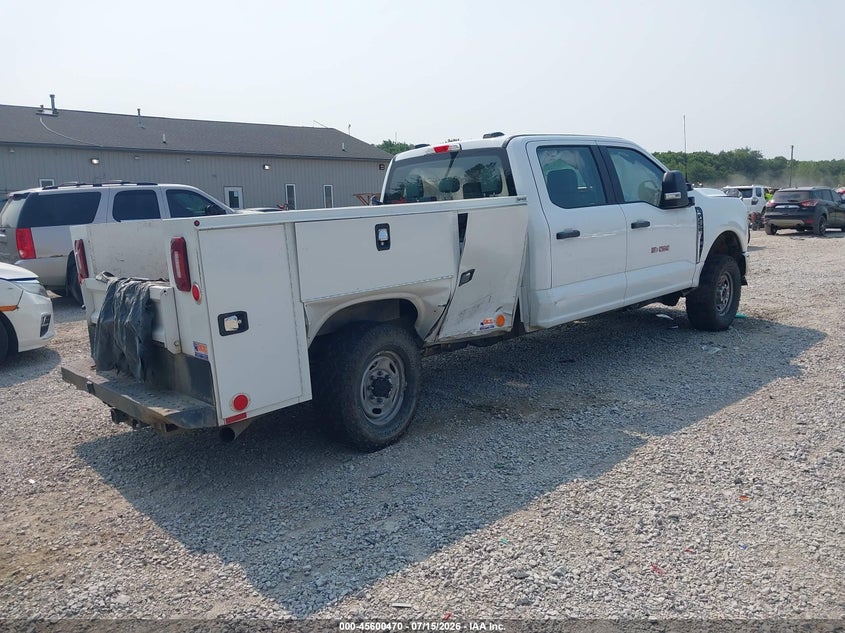 2024 FORD F250 TRUCK 6.8L V-8 VVT, 405HP