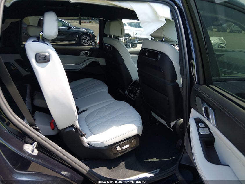 2023 BMW X7 xDrive40I VIN: 5UX23EM09P9S07126 Lot: 45600538