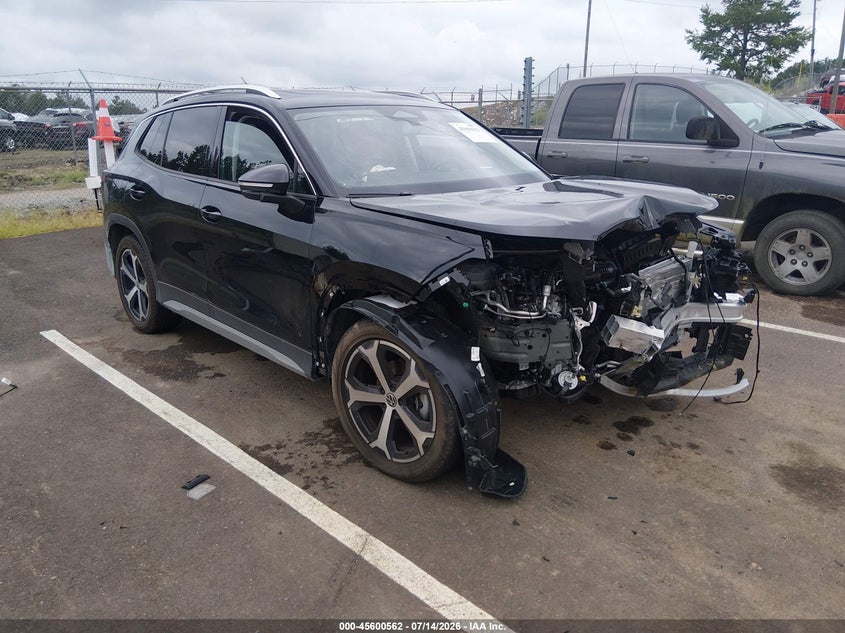 2026 VOLKSWAGEN TIGUAN auction photo 1