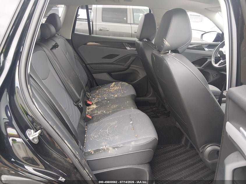 2026 VOLKSWAGEN TIGUAN auction photo 8