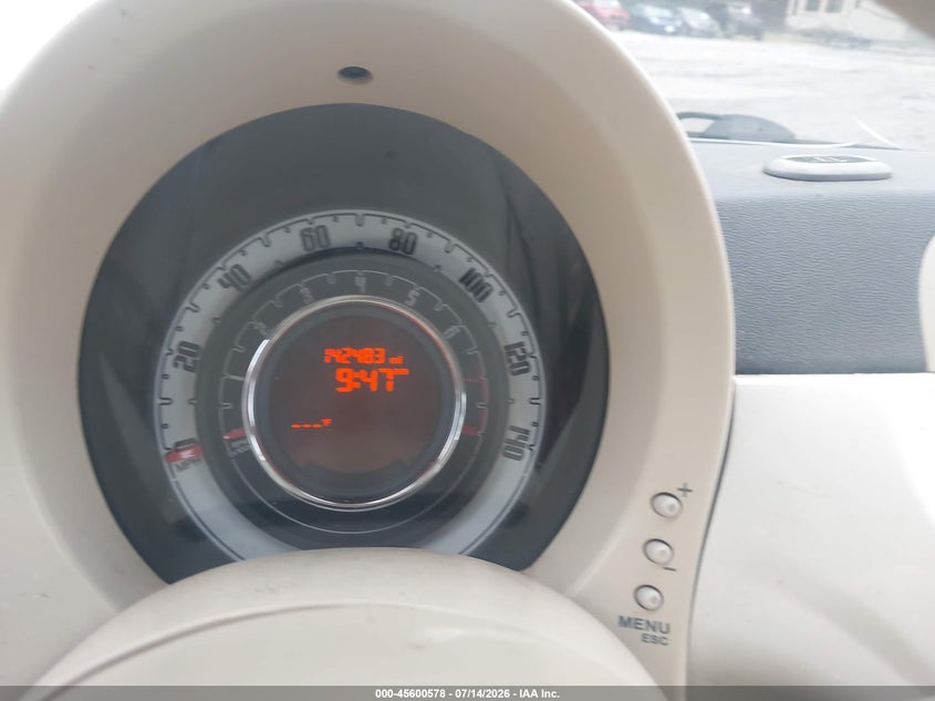 2012 FIAT 500C auction photo 7