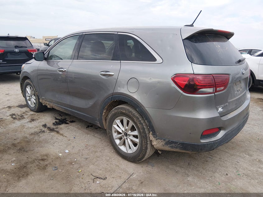 KIA SORENTO 2019 VIN 5XYPGDA56KG492171