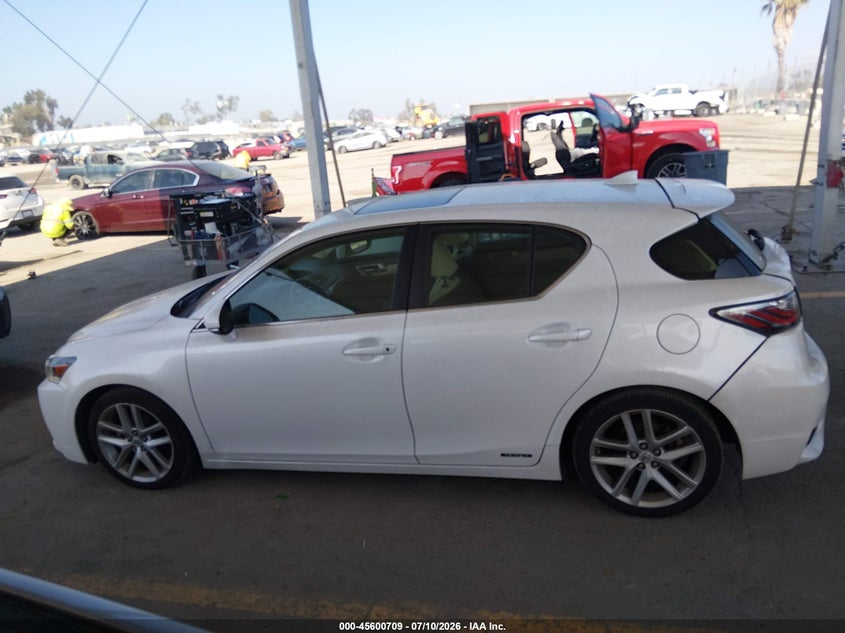 2014 Lexus Ct 200H VIN: JTHKD5BHXE2208815 Lot: 45600709