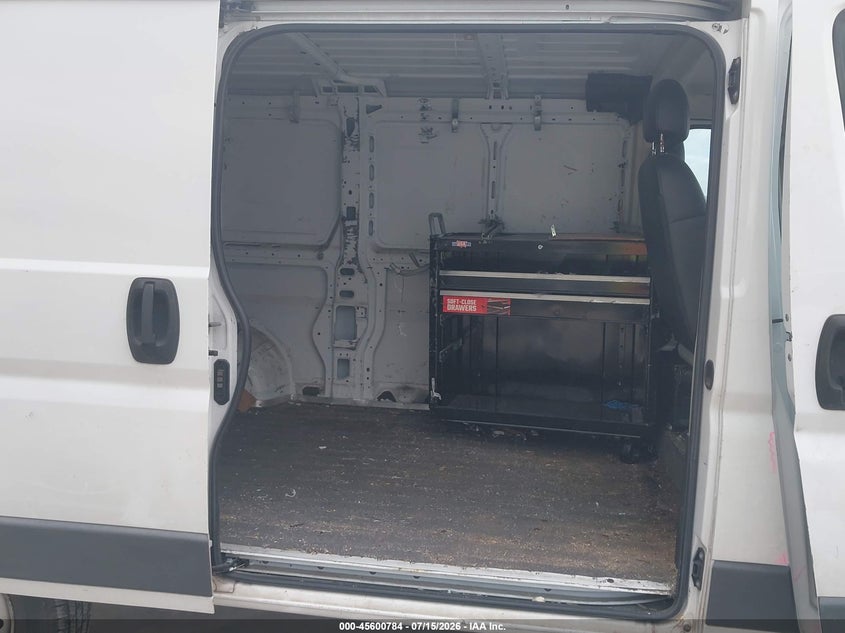 2018 Ram Promaster 1500 Low Roof 136 Wb VIN: 3C6TRVAGXJE109514 Lot: 45600784