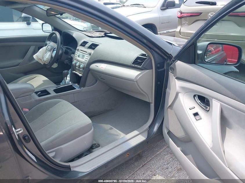 2007 TOYOTA CAMRY auction photo 5