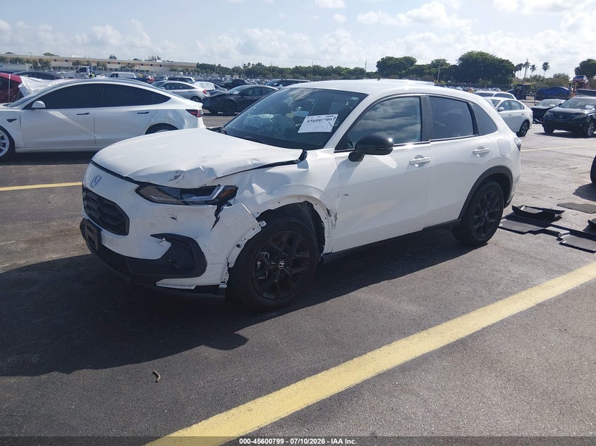 2024 Honda Hr-V Awd Sport/Awd Sport W/O Bsi, Left Front, IAAI, VIN 3CZRZ2H59RM758559 — photo 2