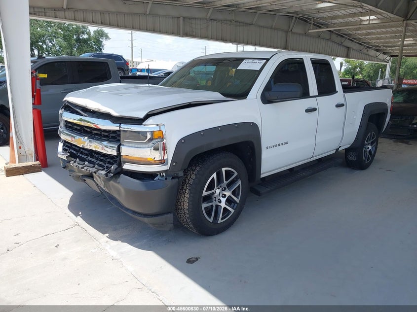 2018 Chevrolet Silverado, Удар спереду, IAAI, VIN 1GCRCNEC6JZ154627 — фото 2