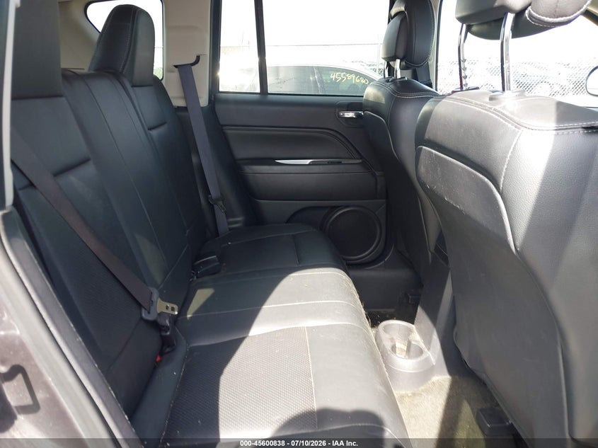 JEEP COMPASS 2017 VIN 1C4NJDEB2HD110752