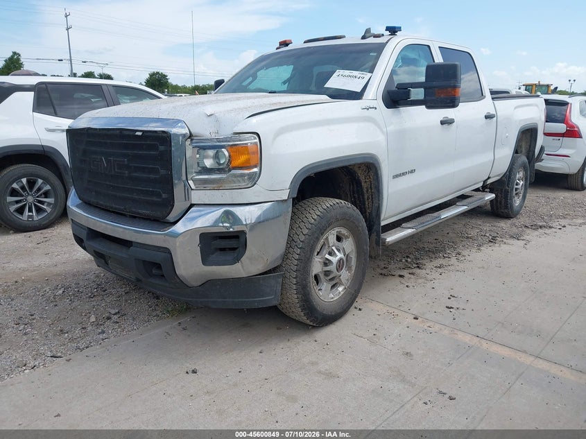 GMC SIERRA 2500HD - zdjęcie 2