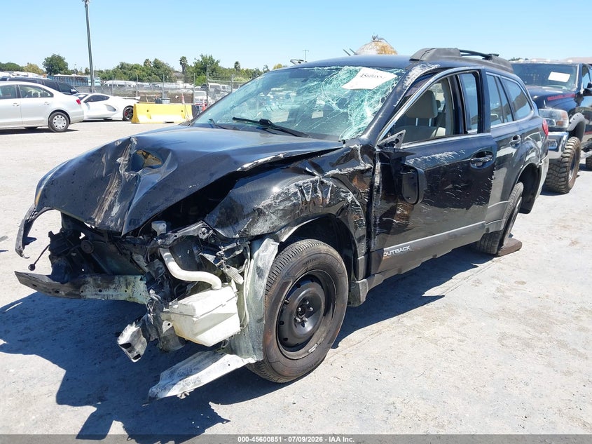 Vin: 4s4brbac4d3300515, lot: 46099274, subaru outback 2.5i 20132