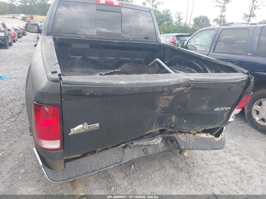 2016 RAM 1500 auction photo 6