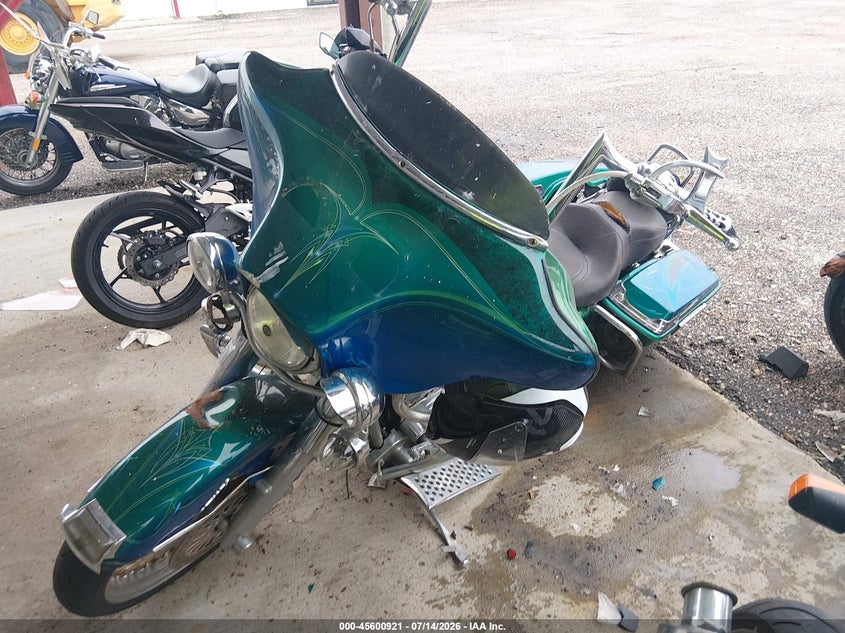 HARLEY-DAVIDSON FLHRI 2005
