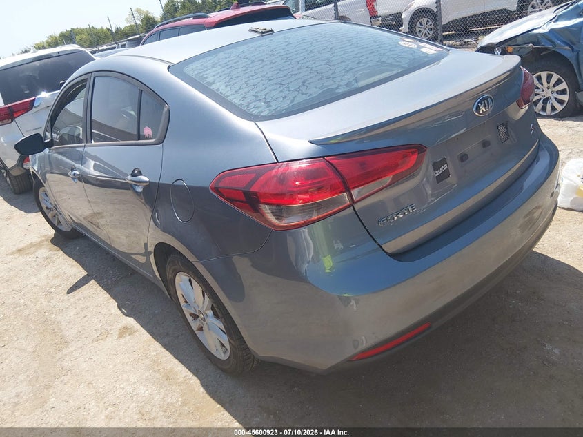 2017 KIA FORTE auction photo 3