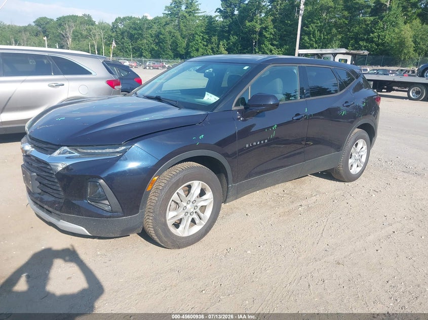 2020 CHEVROLET BLAZER auction photo 2