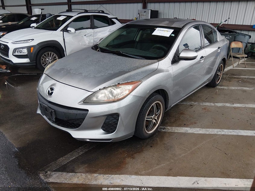 Vin: jm1bl1uf8c1552526, lot: 46099405, mazda mazda3 i sport 20122