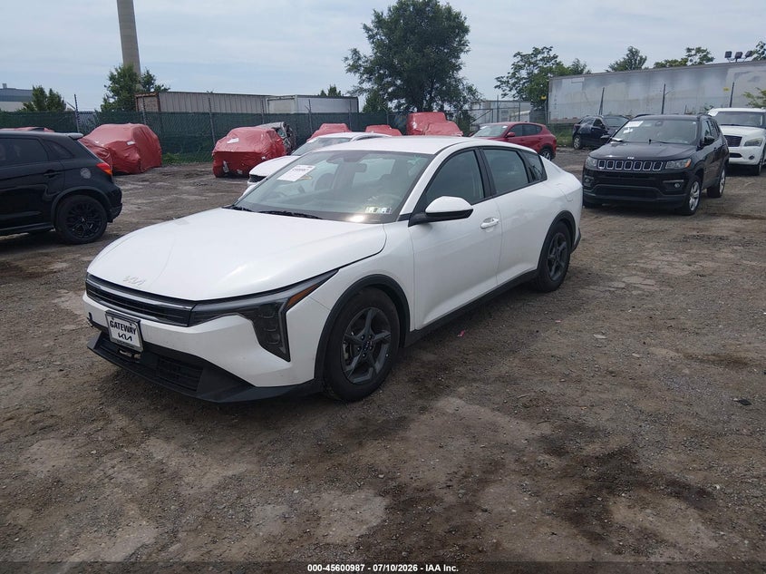 Vin: 3kpft4de8se029920, lot: 46099410, kia k4 lxs 20252
