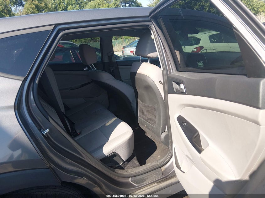 2020 HYUNDAI TUCSON auction photo 8