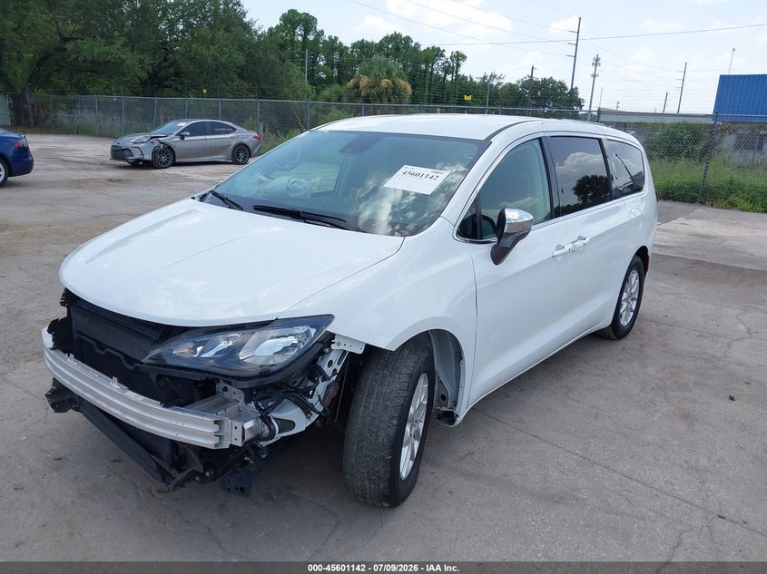 Vin: 2c4rc1cg2pr596144, lot: 46099565, chrysler voyager lx 20232