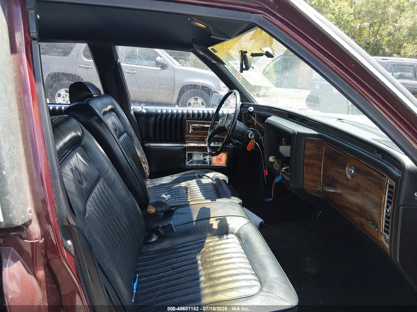 1989 CADILLAC BROUGHAM auction photo 5