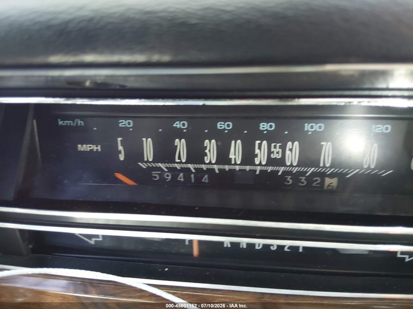 1989 CADILLAC BROUGHAM auction photo 7
