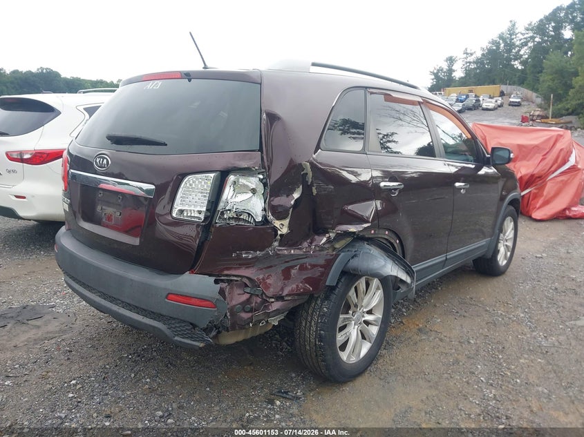 2011 KIA SORENTO auction photo 4