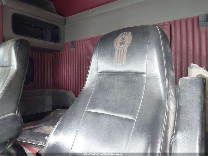 2006 KENWORTH CONSTRUCTION auction photo 7