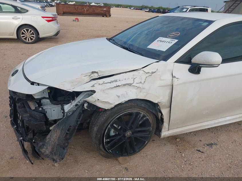 2025 TOYOTA CAMRY SEDAN 2.5L I-4 DI, DOHC, VVT, 184HP