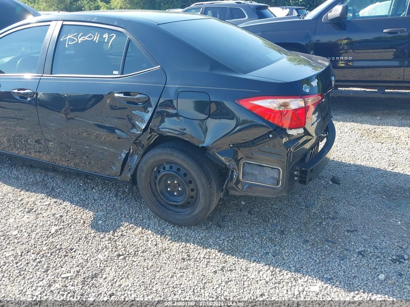 2019 TOYOTA COROLLA auction photo 6