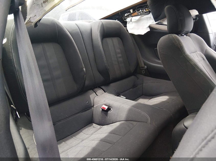 2019 FORD MUSTANG auction photo 8