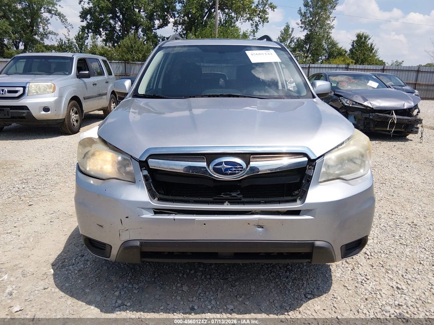 2014 SUBARU FORESTER auction photo 6