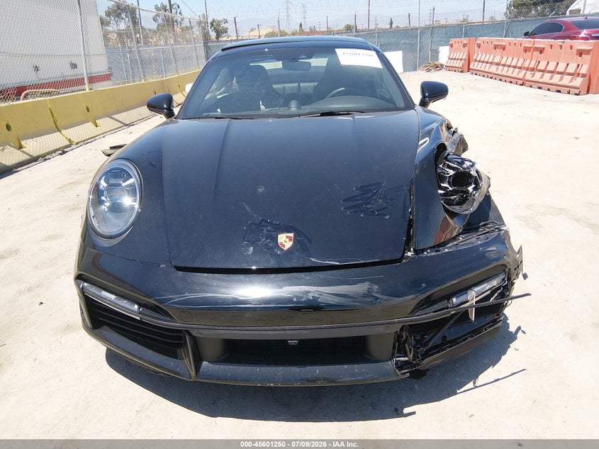 PORSCHE 911 - zdjęcie 17