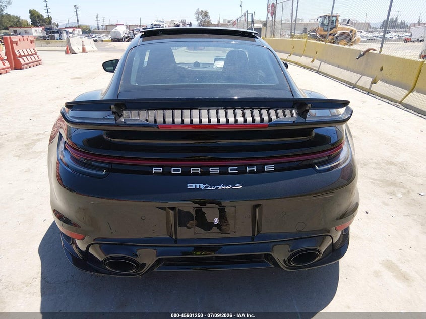 PORSCHE 911 - zdjęcie 21