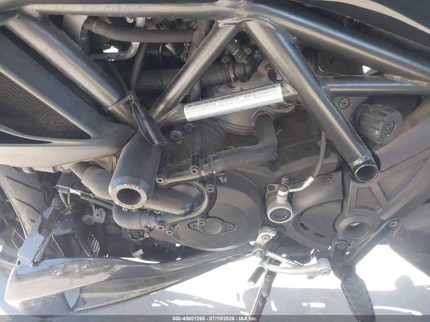 2012 Ducati Diavel VIN: ZDM13BLW9CB008022 Lot: 45601265