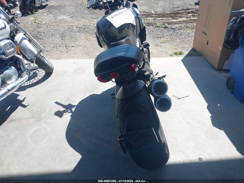 2012 DUCATI DIAVEL auction photo 6